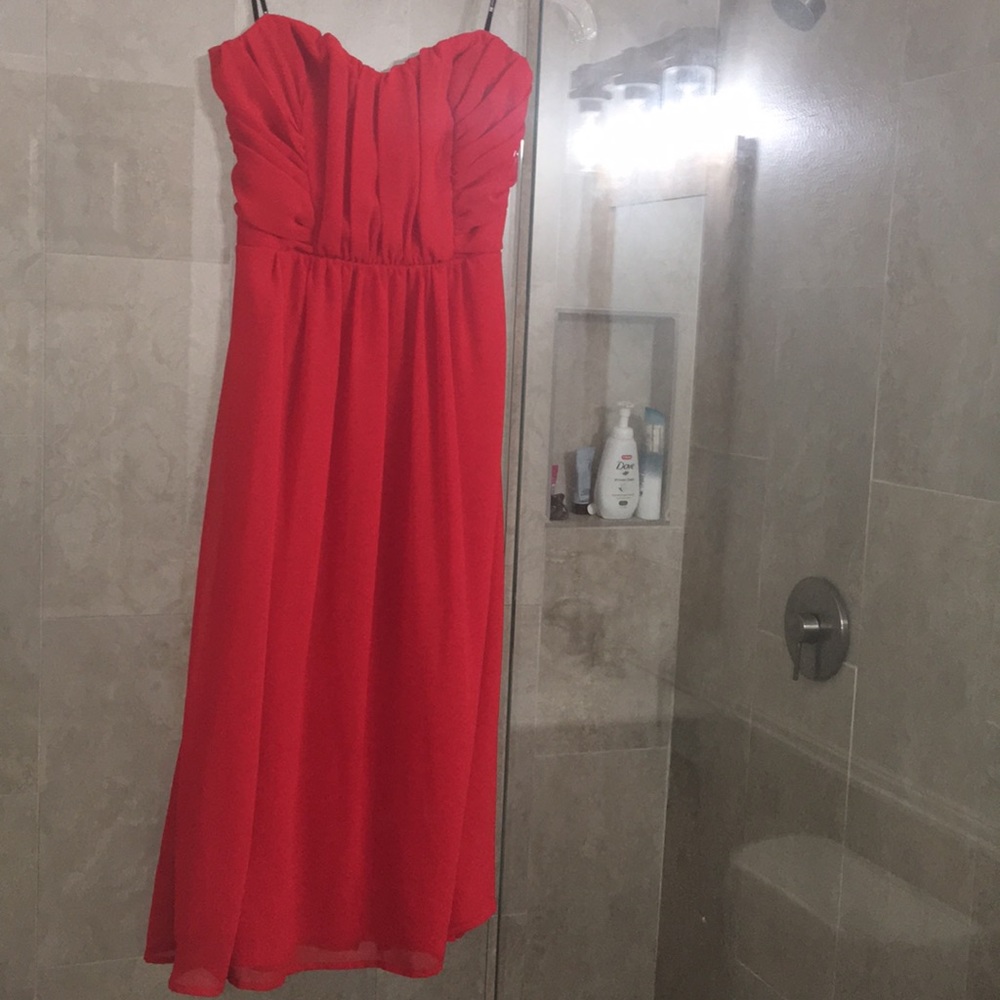 Red sweetheart dress